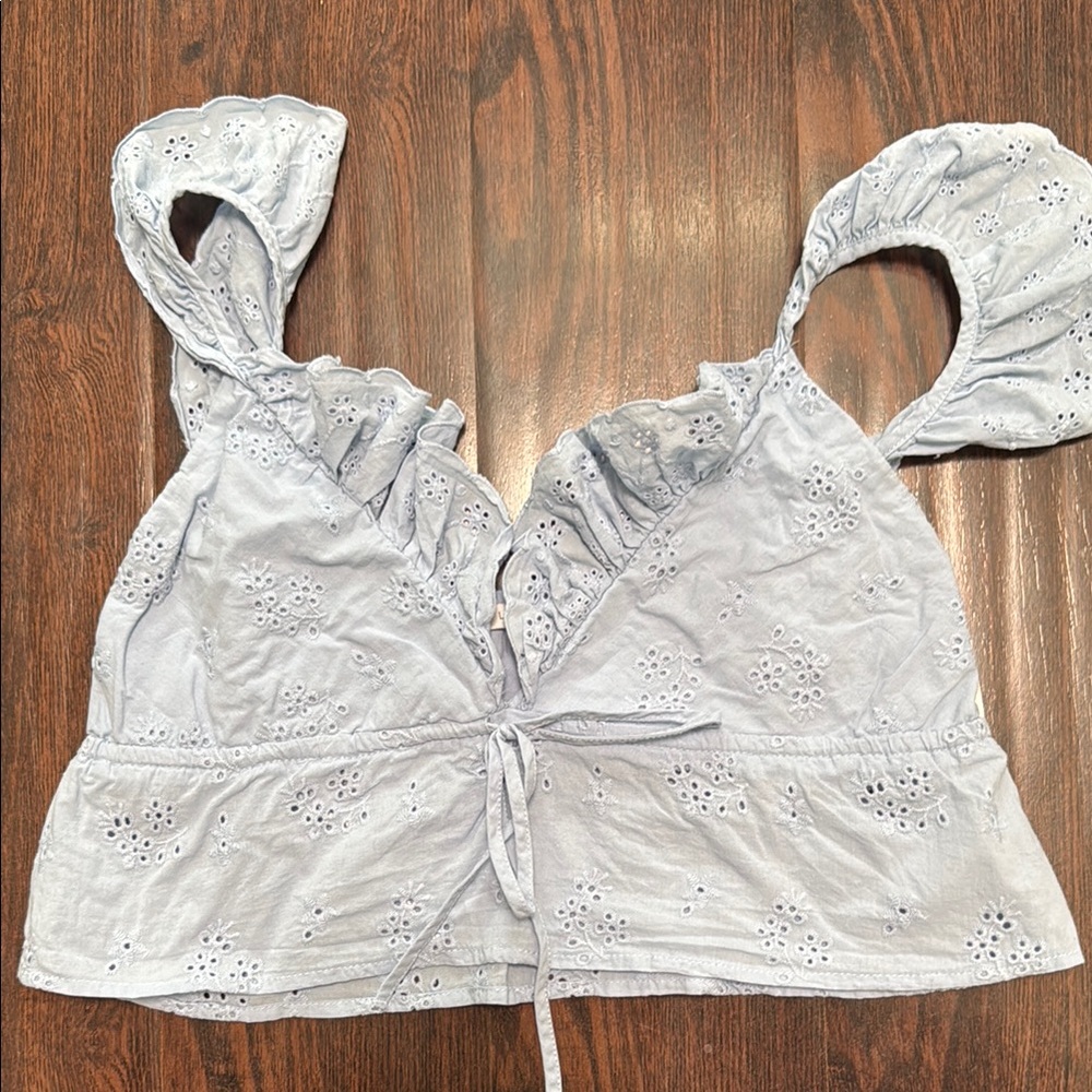 Love Tree light blue Flutter Sleeve Crop Top